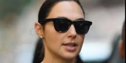 Cutler and Gross Sun 9101 01 Black on Havana - As Seen On Gal Gadot