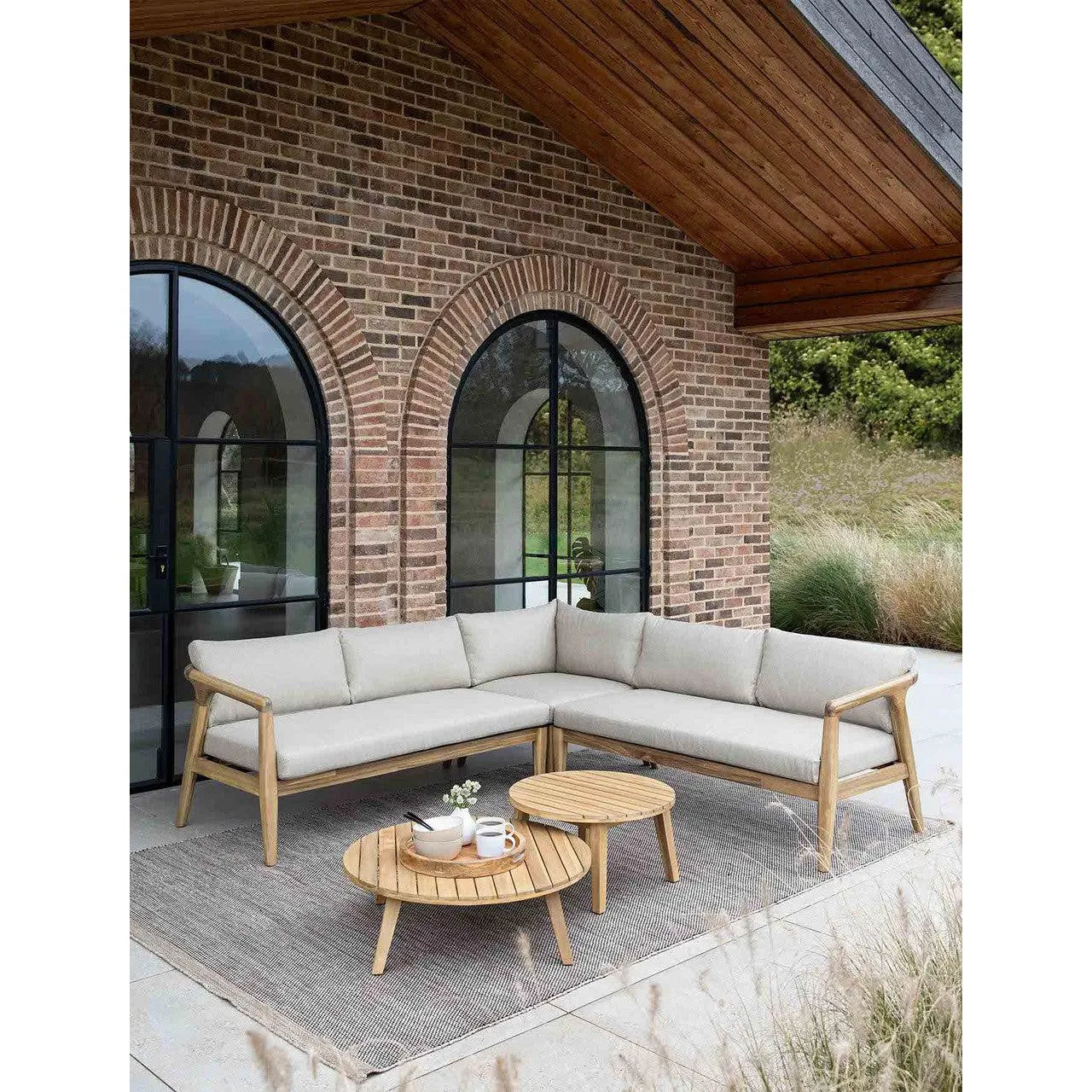 Froxfield Corner Sofa | Dark Natural