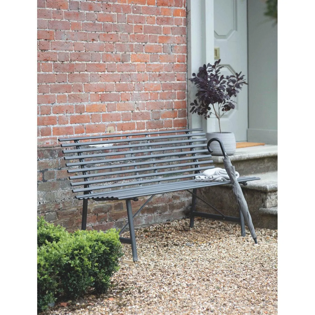 Richmond Bench | Carbon