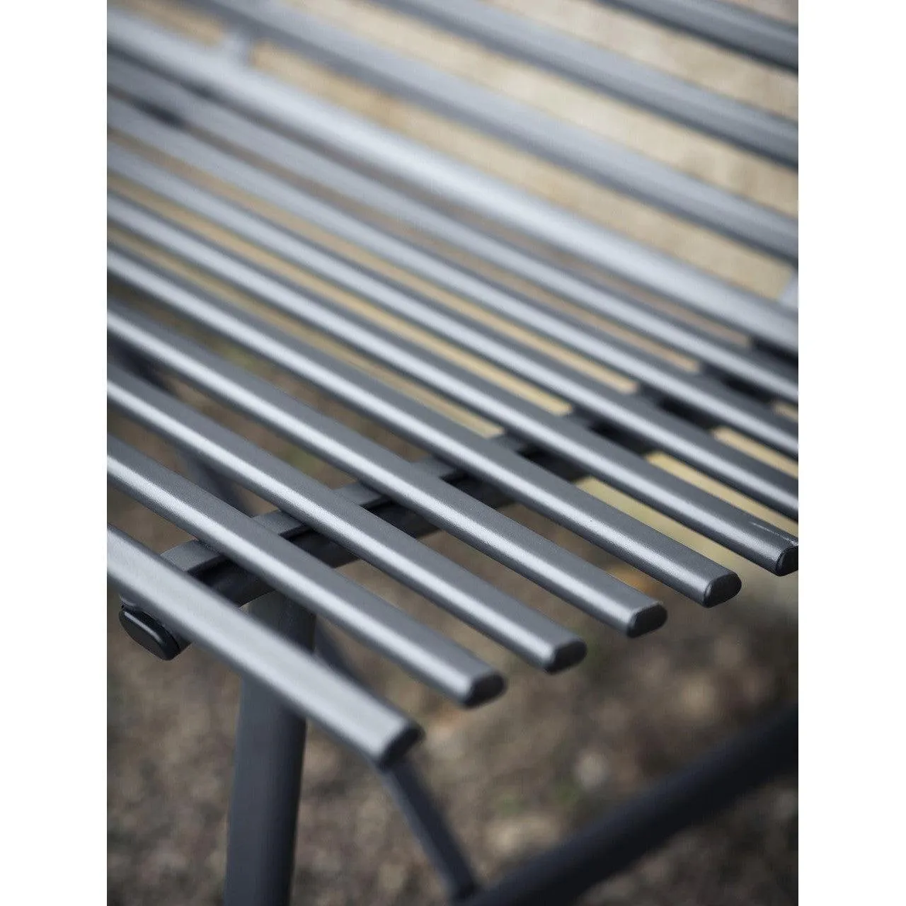 Richmond Bench | Carbon