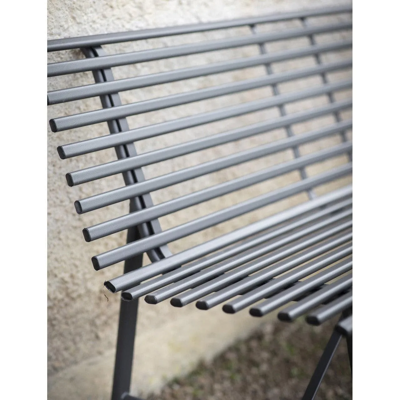 Richmond Bench | Carbon